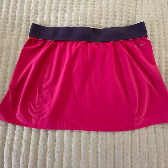 Tennis Activewear Nike Skirt - Picture 2 of 3